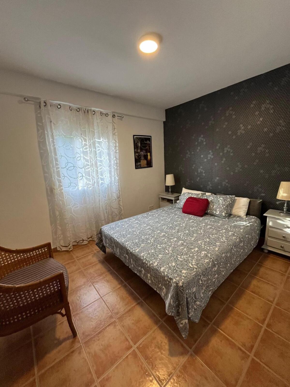 Beautiful 3 Bedrooms, 2 Baths, Balcony,