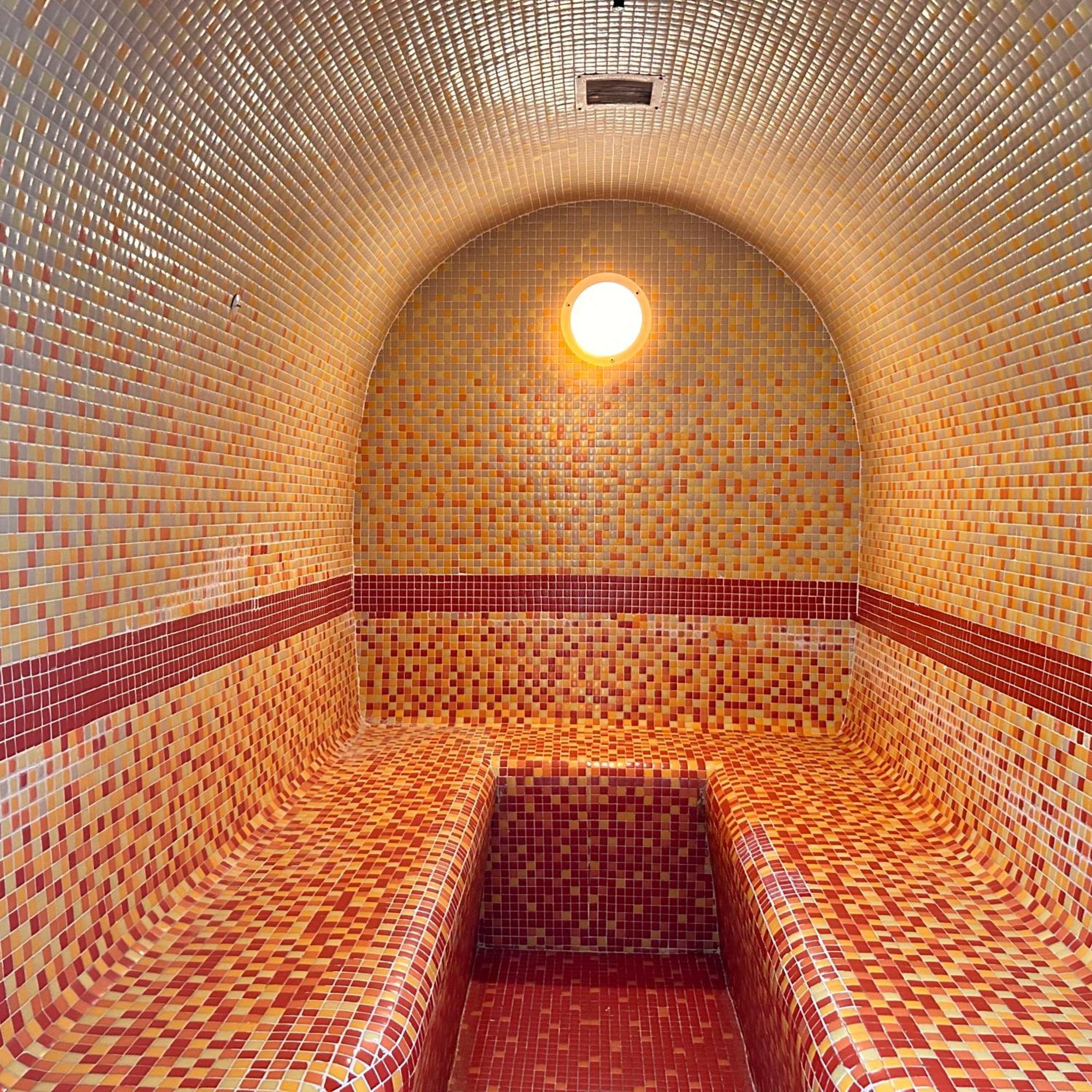 Hotel Monarque Park 4*