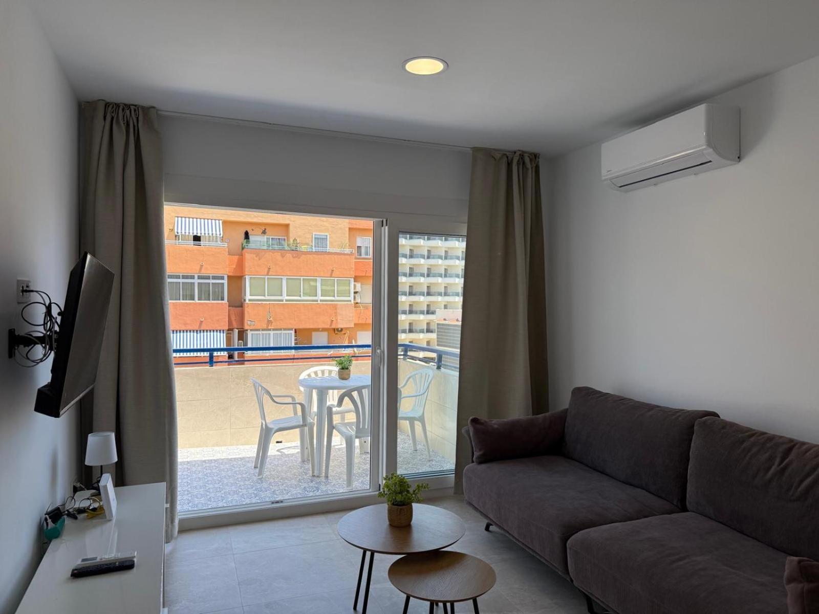 Grande Y Moderno Junto A La Playa & Parking Apartment