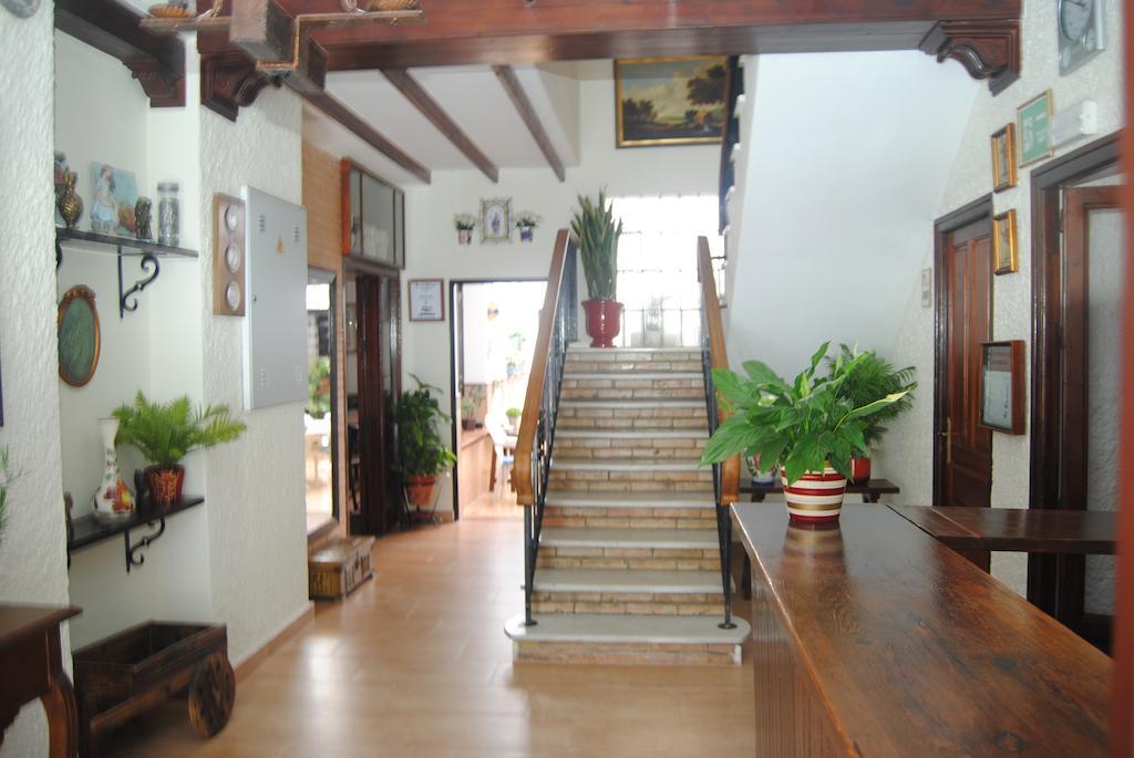 Costabella Guest house
