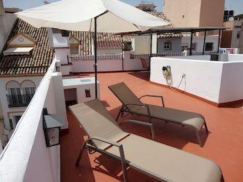 Apartment Holidays 2 *