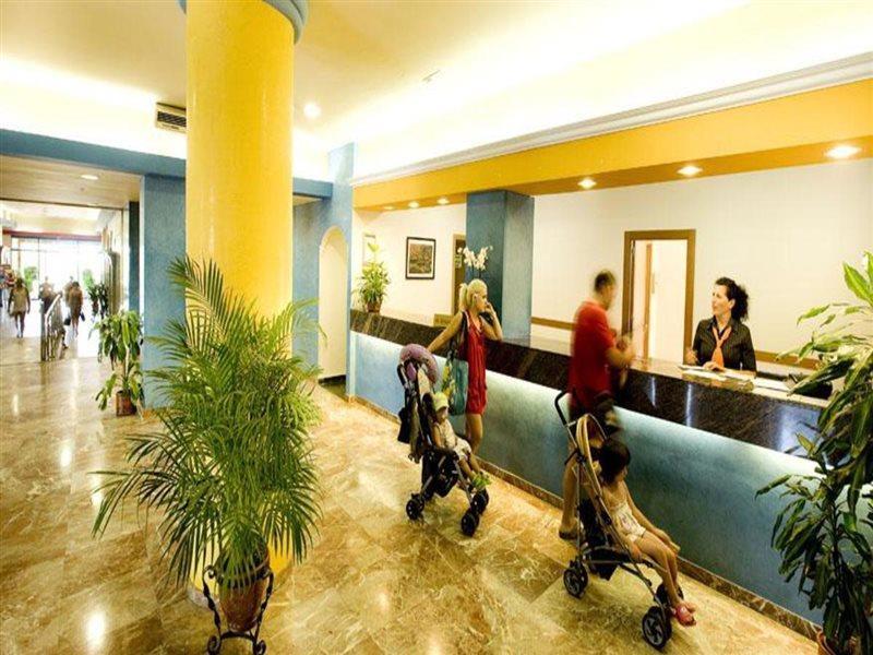 Monarque Torreblanca Hotel