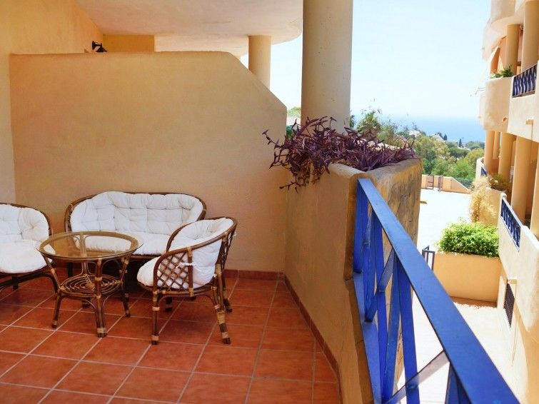 Hotel 104205) Casa En Con Aire Acondicionado, Aparcamiento, Terraza, Jardin Fuengirola