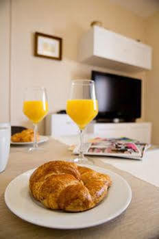 Apartment Holidays 2 *