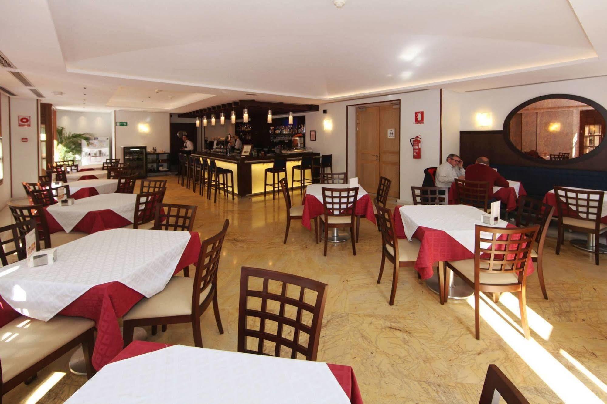 Casa Consistorial Hotel