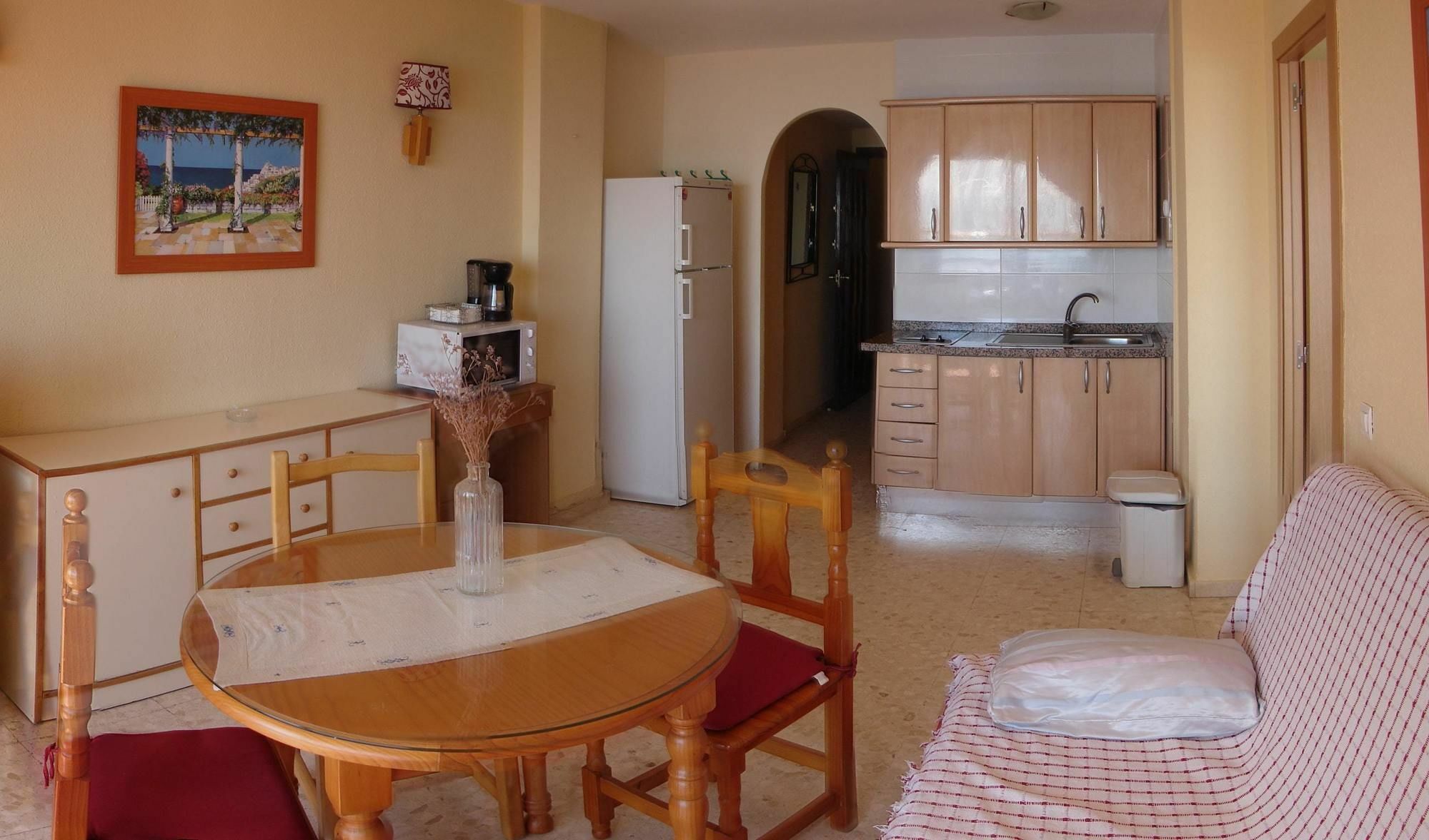 With One Bedroom In Fuengirola, With Wonderful Sea View, Pool Acces...