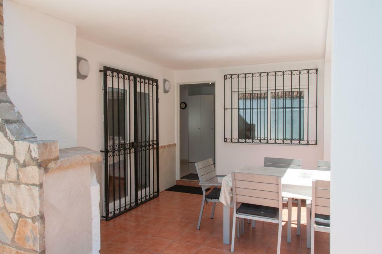 Marysol Sleeps 6