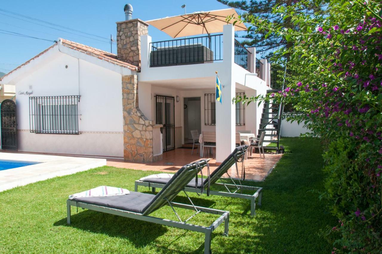 Marysol Sleeps 6 Holiday home Fuengirola
