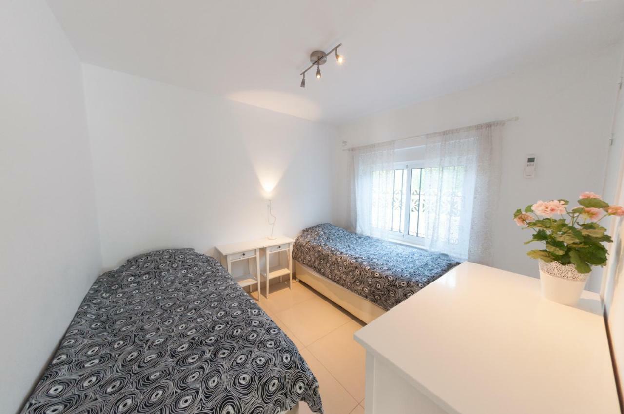 Marysol Sleeps 6 Holiday home *