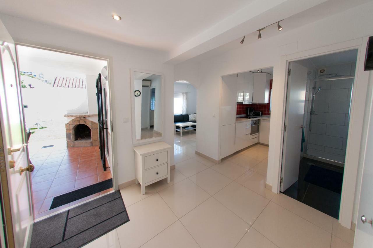 Marysol Sleeps 6 Holiday home Fuengirola