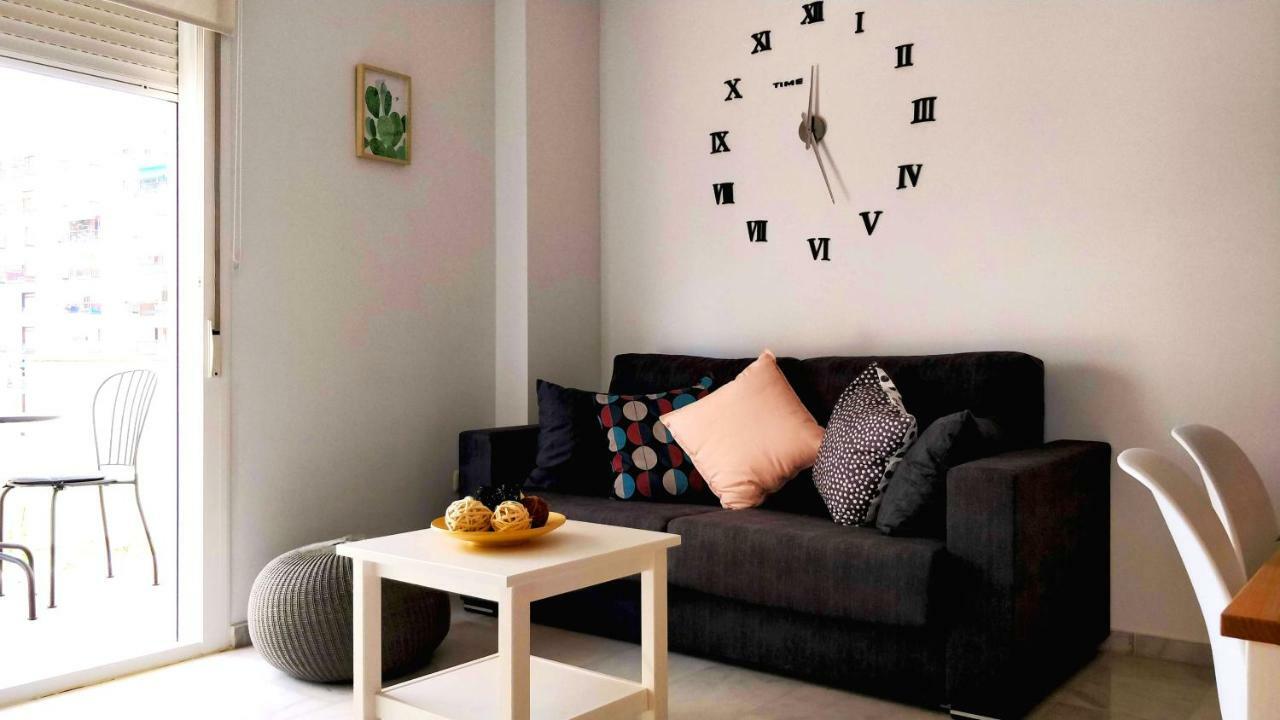 Seaview Apartment *
