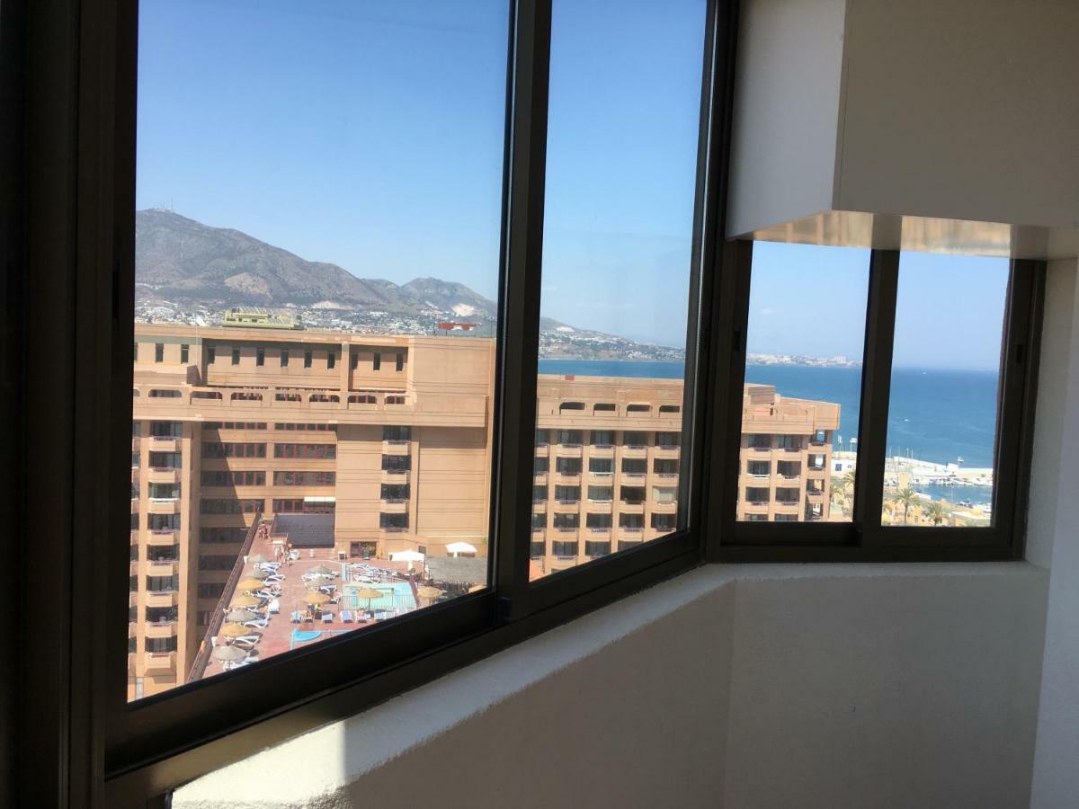 Torre Ii Palmeras Mit Seitlichem Meerblick Und Pool In Fuengirola