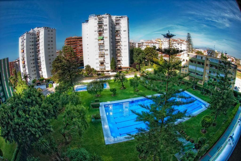 Piso En Boliches Con Vistazas 2 Fuengirola