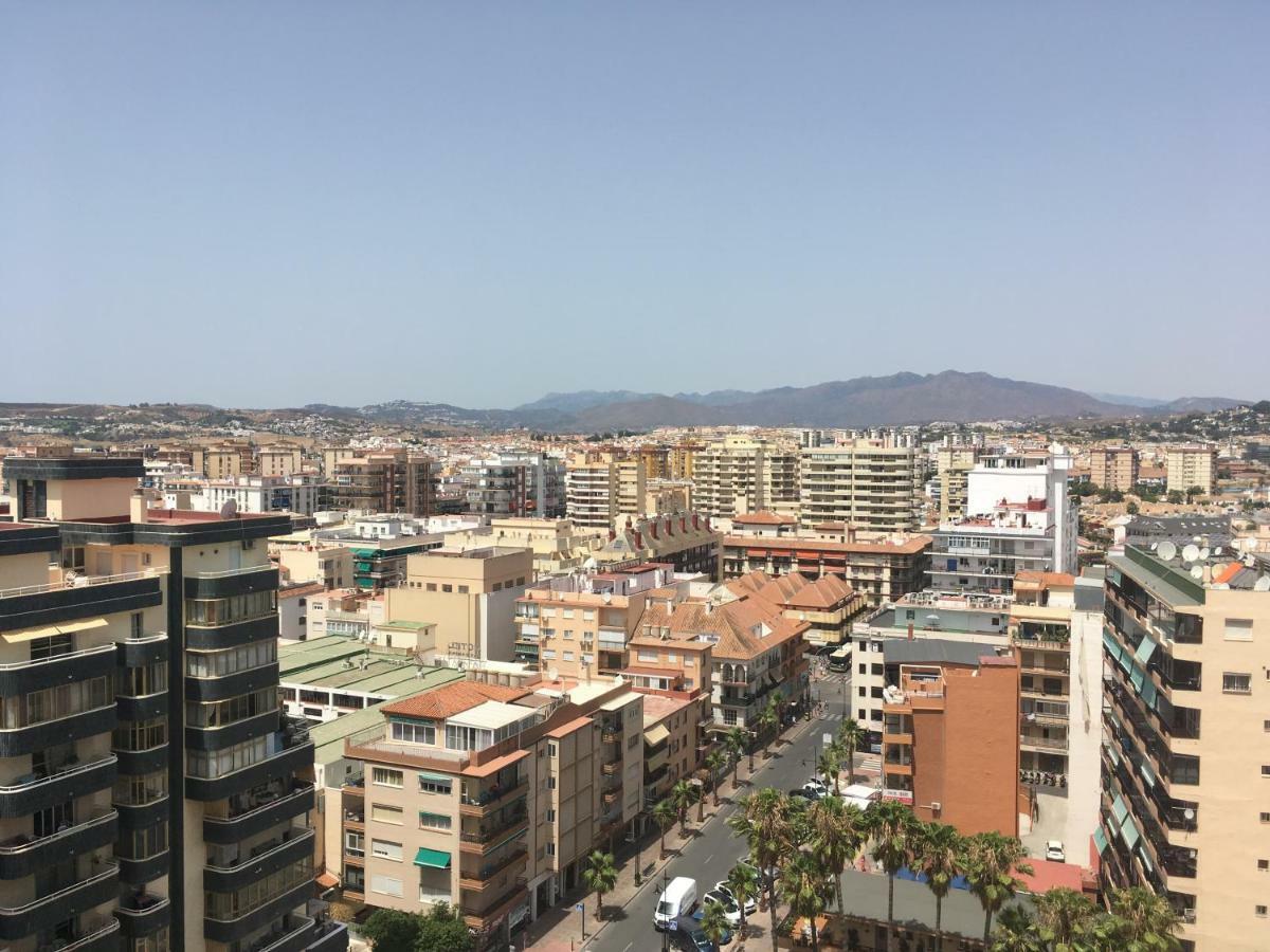 Torre Ii Palmeras Mit Seitlichem Meerblick Und Pool In Fuengirola