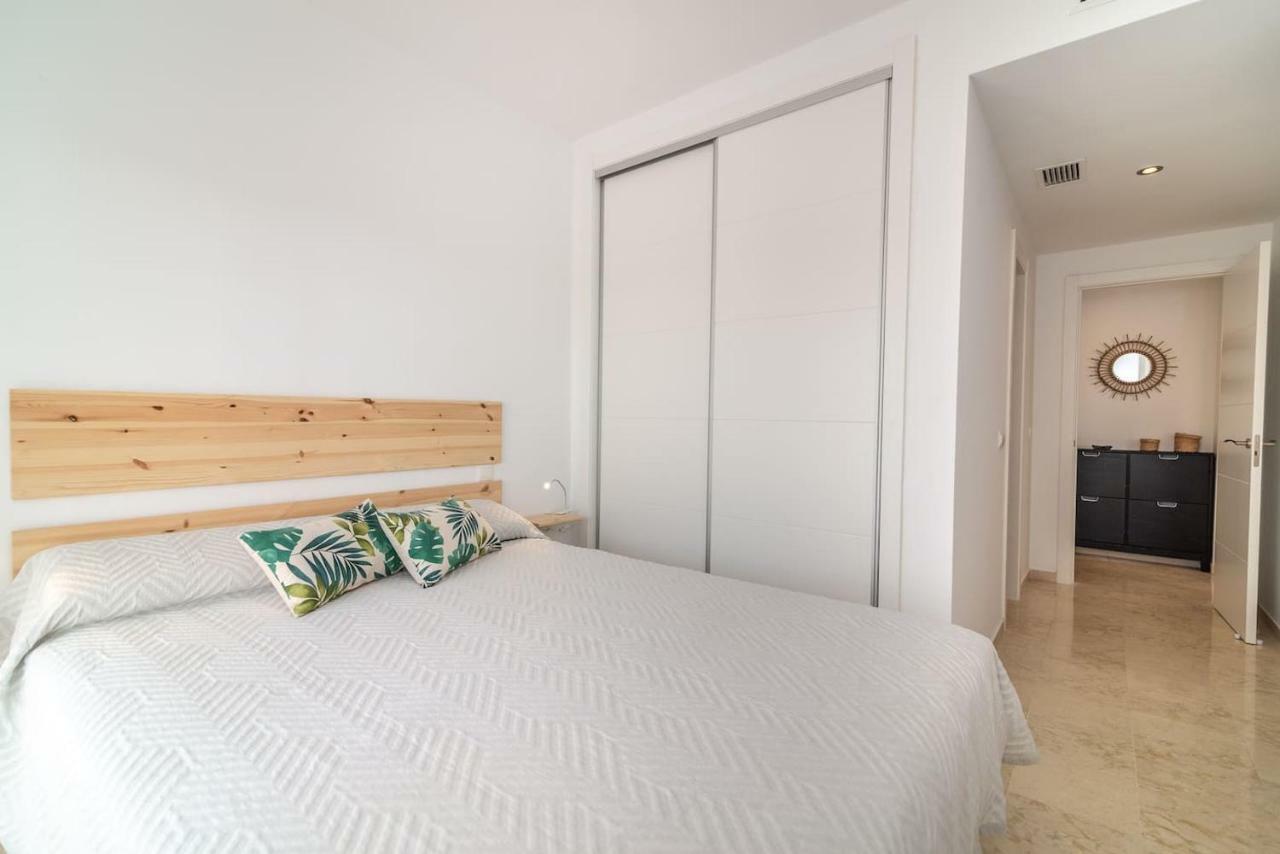 Recently Decorated 2bdr Penthouse In