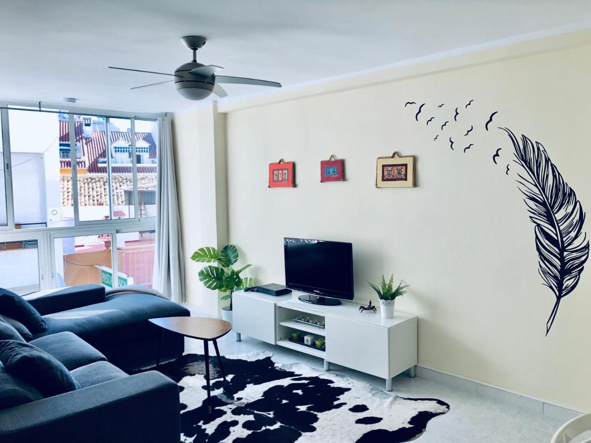 Beautiful Modern 100m From The Sea Apartment *