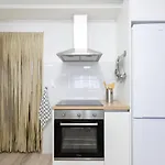 Arena Apartment By Ghr Rentals