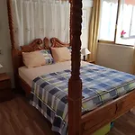 Las Palmeras Towers Apartment