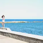 El Encanto
