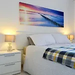 City Centre Vacation ! With Sea And Mountain Views In The Heart Of Fuengirola