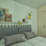 Luminoso y fresco apartamento en 2ª línea de playa