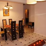 Cozy Apartment In Fuengirola! Baesta Laege
