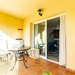 Nice 2 Bedroom Apartment For Family In Los Pacos