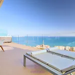 weforyou PENTHOUSE B Med One with JACUZZI Higuerón