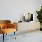 Cozy 2 Bedroom Apartment. Parking Included.