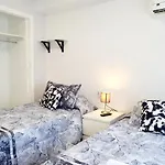 Acapulco Apt 3 Bedrooms