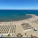 Stylish Fuengirola Studio With Panoramic Sea View
