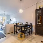 Apartamento Con Amplia Terraza En Fuengirola