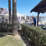 Precioso Apartamento Frente Al Mar Con Piscina