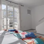 Lovely Townhouse Next To The Beach