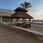 Fenix Con Piscina Y Terrraza