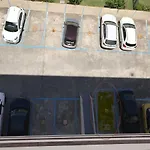New Central 2Br Apartment 100M-To-Beach Free Parking