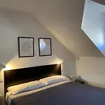 Piso Dos Dormitorios Muy Centrico
