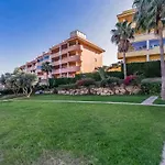 69-Penthouse Apartment With Views In Torreblanca, Fuengirola