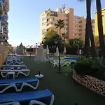 APARTAMENTO TURISTICO MEDITERRANEO REAL FUENGIROLA particular