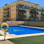 Apartamento En Fuengirola Con Piscina Y Parking