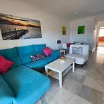 Apartamento Cerca De La Playa Con Piscina