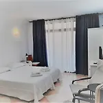 Aurinko 3 Agradable Apartamento En 1º Linea De Playa