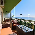 Ensuite Mediterranean Sea Front