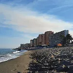 Sunshiny Costa Del Sol - Beach Apartment