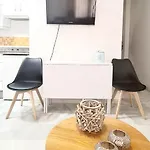 APARTAMENTO A 2 MINUTOS PLAYA Y CENTRO con PARKING
