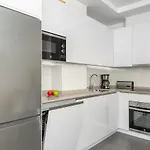 Central Family Accomodation In Fuengirola By Costarentals - Ref 111