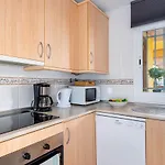 Seaview Apartment In Fuengirola By Costarentals - Ref 67