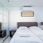 Shoreline Apartment In Fuengirola By Costarentals - Ref 88