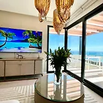 Magnificent 3 Bedroom Penthouse