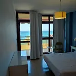 Primera Lineal De Playa En Pleno Centro De Fuengirola